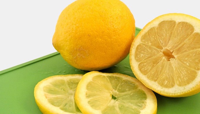 10 remedios naturales con limón